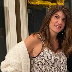 Meet your Posher, Daniele